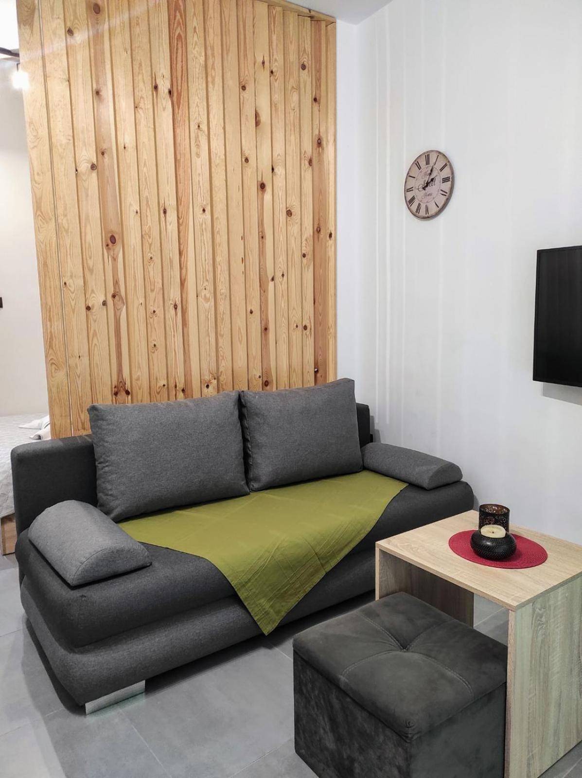 Giannis Studio Thessaloniki Buitenkant foto