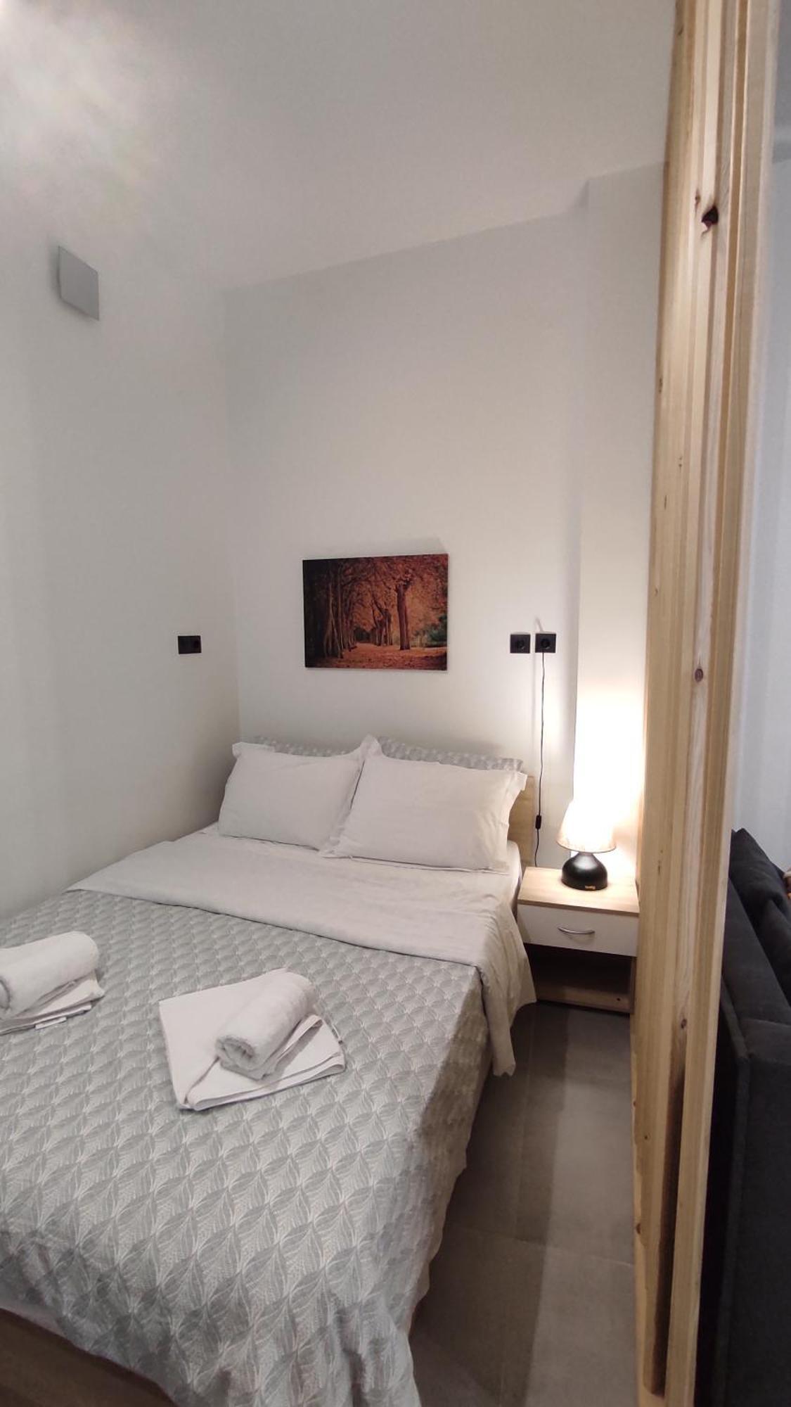 Giannis Studio Thessaloniki Buitenkant foto